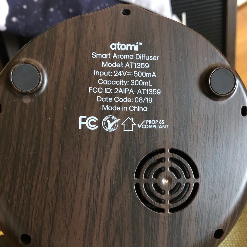 Ultrasonic Aromatherapy Diffuser - Black Woodgrain with 4 oils